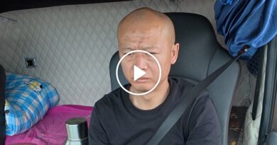 Soaring Fuel Prices Squeeze China’s Frugal Truckers