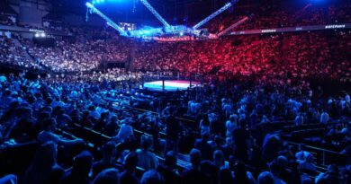 UFC RETURNS TO PARIS FOR A MUST-SEE NIGHT OF ACTION ON SEPTEMBER 5 AT ACCOR ARENA UFC RETURNS TO PARIS FOR A MUST-SEE NIGHT OF ACTION ON SEPTEMBER 5 AT ACCOR ARENA