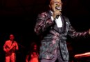 Peabo Bryson, singer known for Disney hits “Beauty and the Beast” and “A Whole New World,” dies at 75