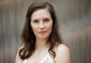 Amanda Knox defends comedy show at festival as honoring murdered former roommate