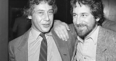 Mark Rydell, the Oscar-nominated director of ‘On Golden Pond,’ dies at 97