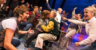 “Come From Away”: Transforming tragedy into art, darkness into light