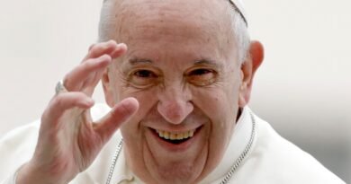 Pope Francis’ diaries to be published, revealing reflections on Vatican years